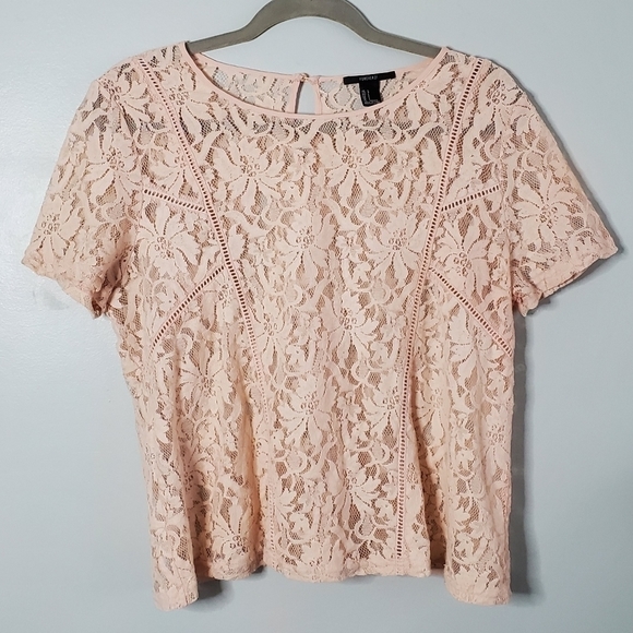Forever 21 | Large | Lace T-Shirt - Picture 1 of 10